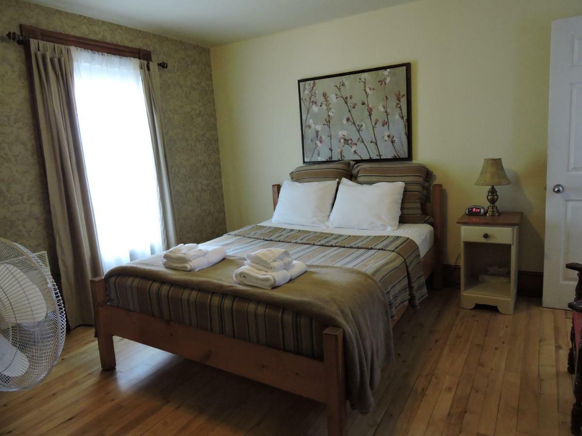 Auberge Ayer'S Cliff Eksteriør billede